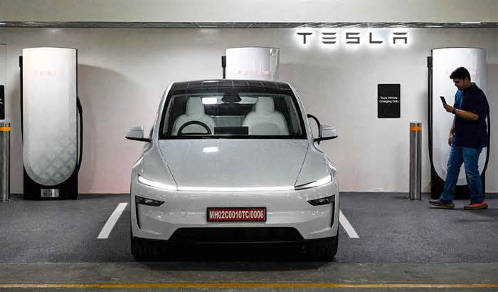 Tesla to open 2nd India showroom in Delhi’s Aerocity on August 11