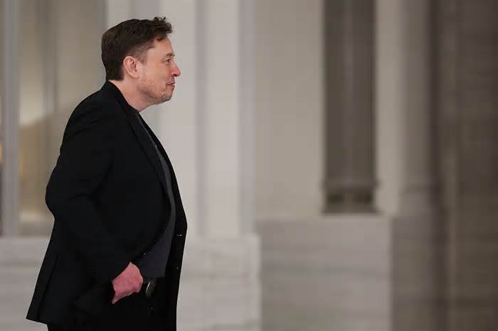 Elon Musk’s Far-Right Tendencies Exposed By His AI Bot