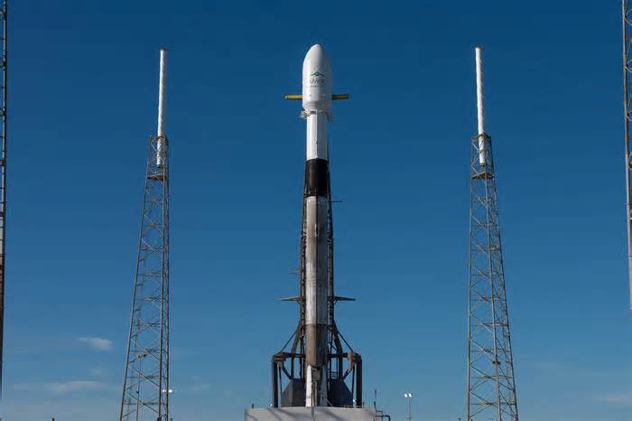 SpaceX targeting Sunday evening Starlink satellite launch