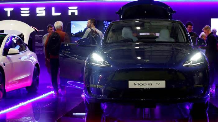 Elon Musk’s Tesla forays into India, launches Model Y starting at ₹60 lakh