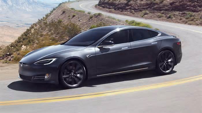 Tesla Forced to Buy Back Model S Plaid After Brake Failure at Track Day