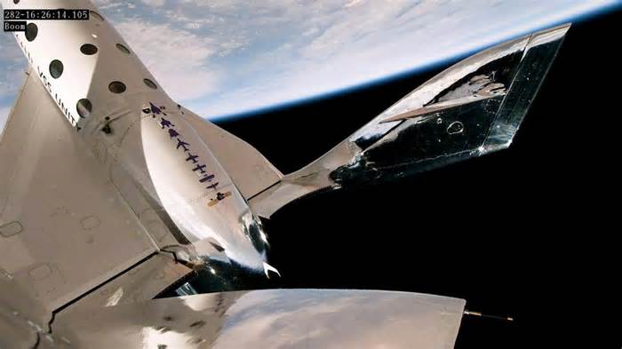 Following successful mission, Virgin Galactic targeting June for first commercial spaceflight