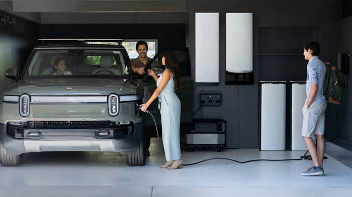 Move Over Telsa Powerwall. EcoFlow Claims This New Battery is Better for Disaster Prone Areas