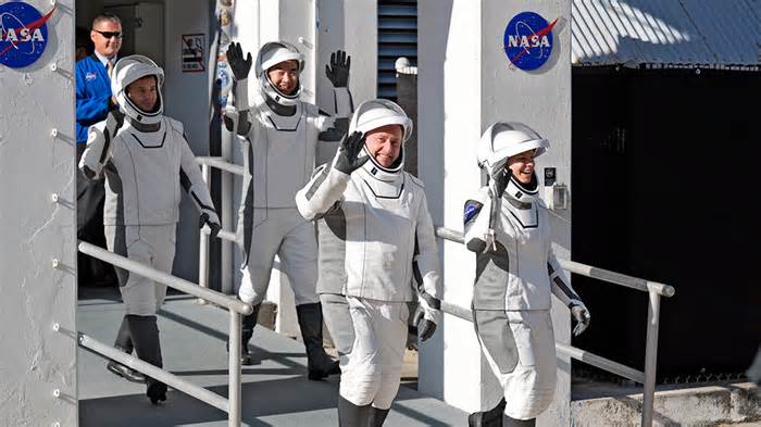 Livestream NASA launch, today: SpaceX Crew 11 mission includes Zena Cardman, Mike Fincke, Kimiya Yui, cosmonaut Oleg Platonov