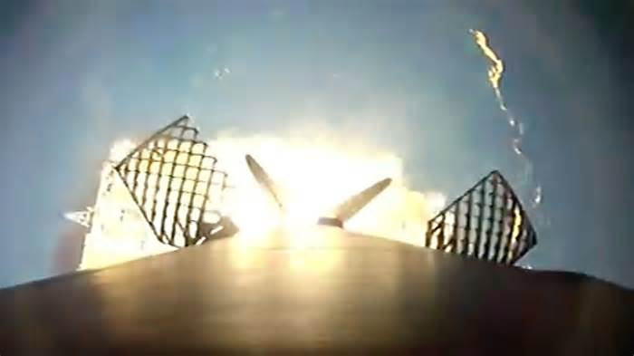 SpaceX launches mystery satellite to geostationary transfer orbit (video)