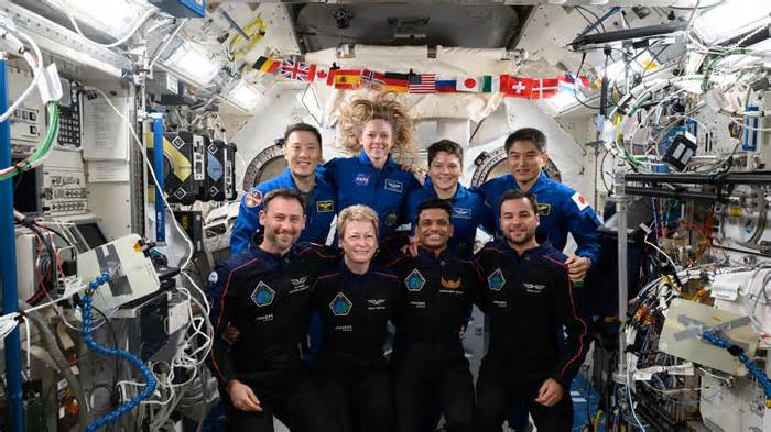 Shubhanshu Shukla Return LIVE Updates: Axiom-4 landing on track, says SpaceX; splashdown at 3.01 pm today