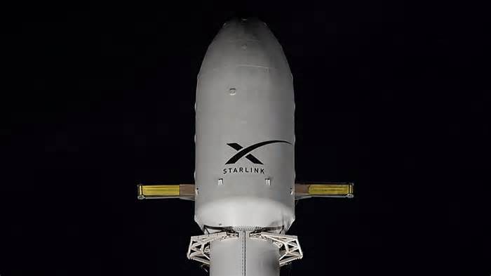 Weather iffy for SpaceX's Starlink launch tonight