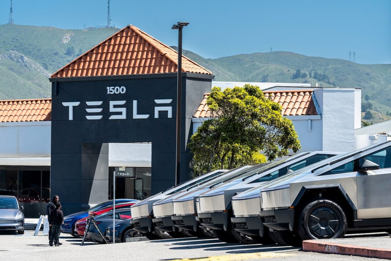 People Are Ditching Their Used Teslas… and Finding Eager Buyers
