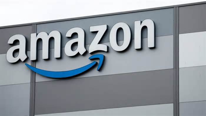 Australia's internet network signs Amazon satellite service
