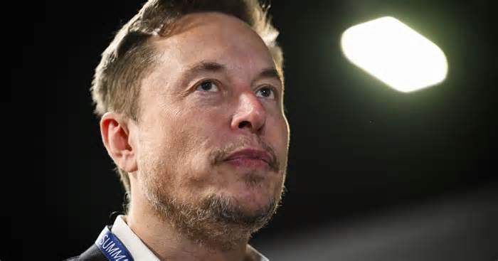 Elon Musk's artificial intelligence system, GROK, issues apology following antisemitic posts