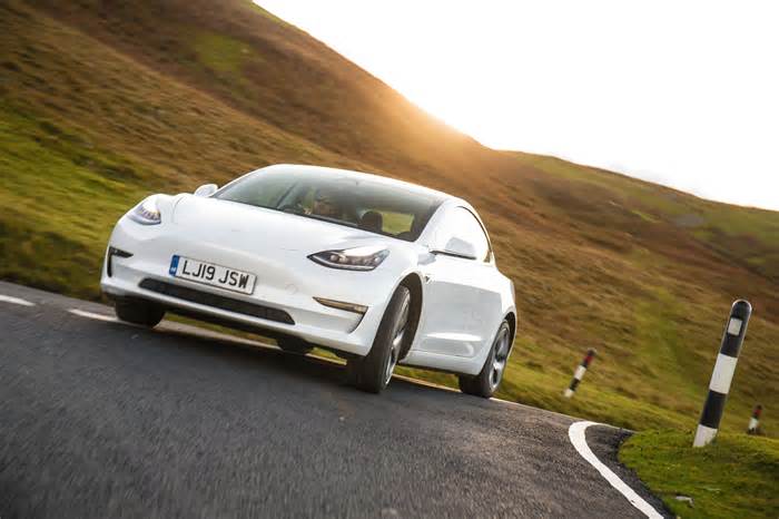 Tesla Model 3 is fastest-selling used car in July – Auto Trader