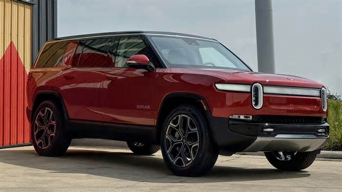 Would You Spend $70,000 for a 2.5-Second Joyride? Rivian’s R2 Test Drive Raises Eyebrow