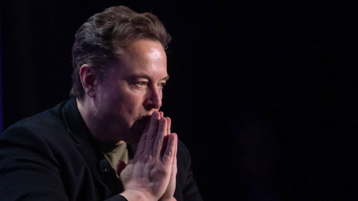 Elon Musk takes shot at a rival that just made a huge mistake