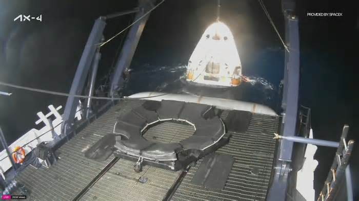 WATCH: SpaceX capsule carrying multinational crew splashes down off San Diego's coast