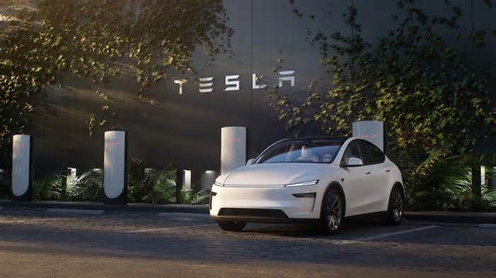 Tesla's Autonomous Model Y Delivery Could Inspire Confidence in its Robotaxis