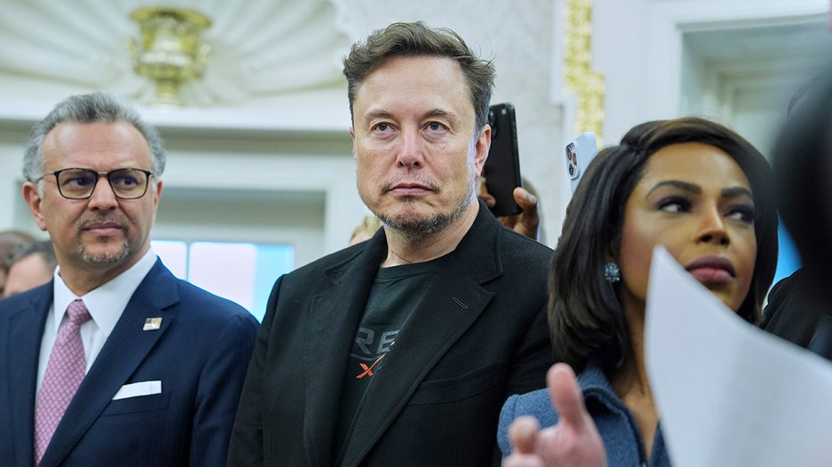 Elon Musk declares ‘war’ over perceived death threat by Somali TikToker