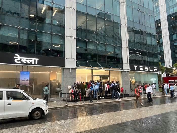 Tesla's first India showroom opens in Mumbai today; Model Y likely on display