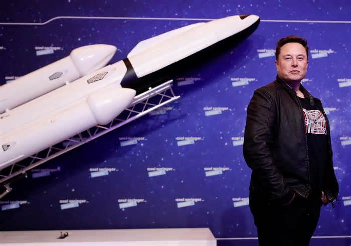 SpaceX Inks First U.S. Space Force Defense Contract, Worth Up To $70 Million
