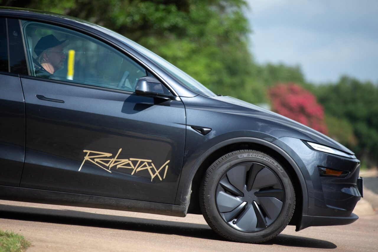 Elon Musk Made Tesla Fans Think Unsupervised Robotaxis Had Arrived. They Can’t Find Them