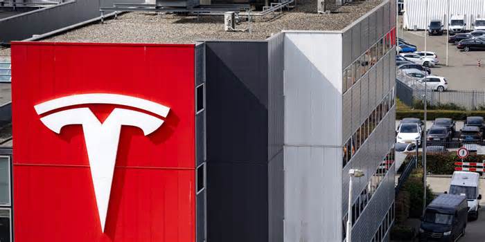 Tesla Misses Out on European EV Market Growth as Sales Halved Last Month