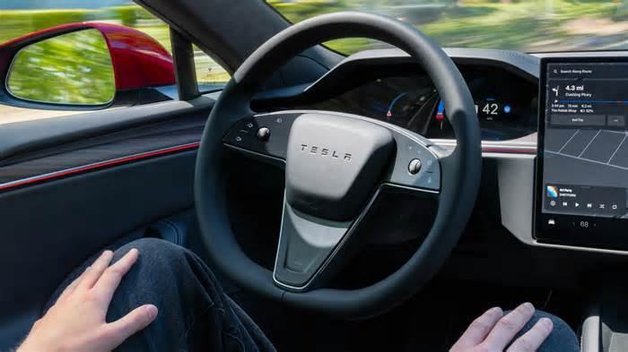 Tesla Faces $242 Million Hit Over Fatal Autopilot Crash