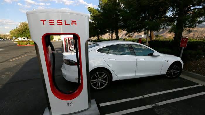 Tesla to inaugurate maiden charging station in India on August 4