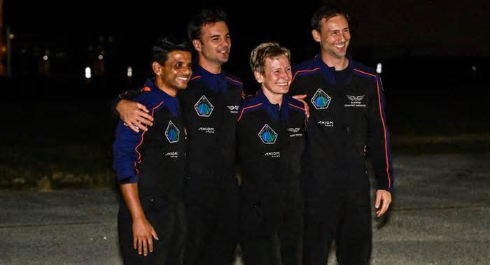 Nasa veteran returns to Earth from ISS with diverse crew
