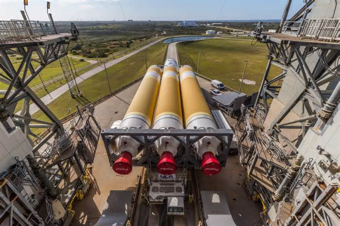Launch scrubbed for final Delta IV Heavy mission; no new date yet