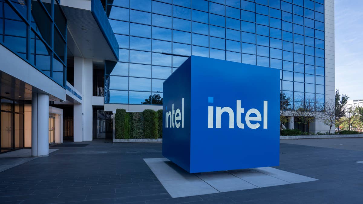Apple signs chipmaking deal with Intel — joining Microsoft, Amazon, and Tesla