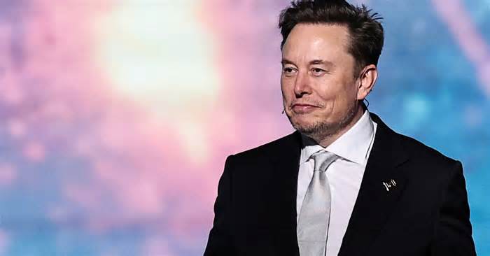 Tesla shares drop 7% after Elon Musk says he is launching a political party
