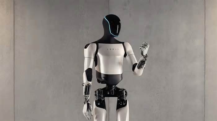 Tesla's Optimus Robot Chief Milan Kovac Resigns to Prioritize Family