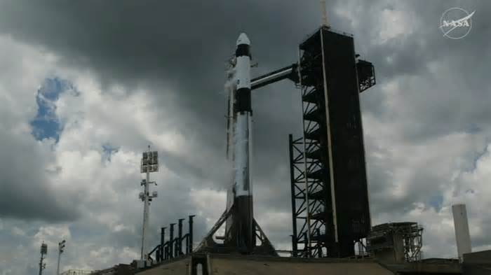 UNC graduate launches as mission commander for SpaceX Crew 11 mission