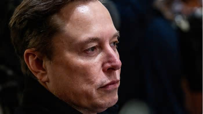 Tesla sales in Europe are still plummeting, despite Model Y refresh