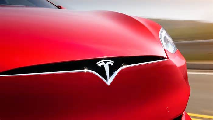 Tesla Model S and Model X Apparently Dropped In Europe
