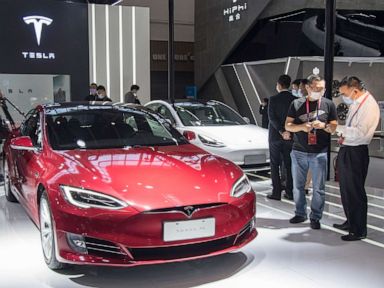 Autopilot likely not engaged in Texas Tesla crash, NTSB report says