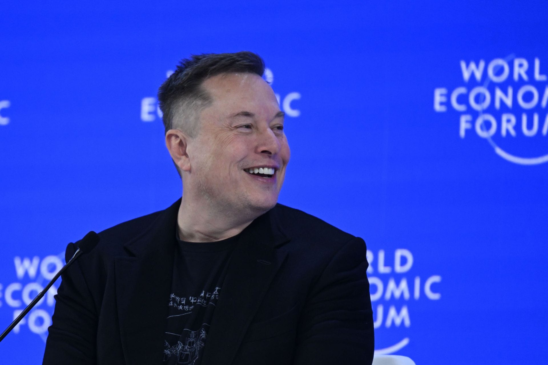 "It's a great idea now"- Elon Musk reacts to post suggesting an alternate society for violent criminals as a form of prosecution