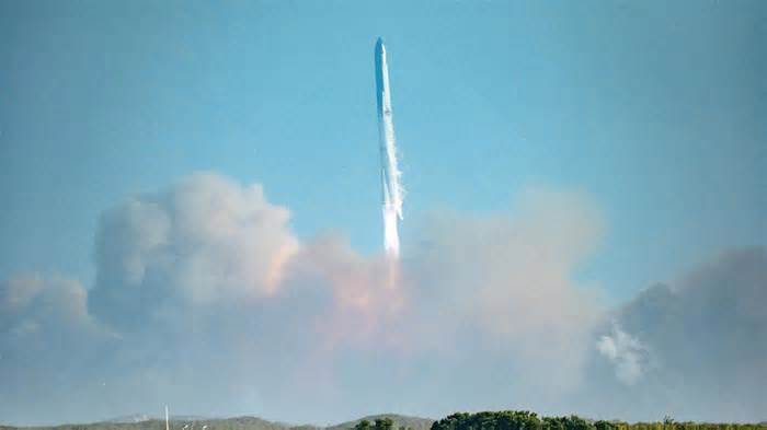 In 9th flight test, SpaceX's Starship experiences 'rapid unscheduled disassembly'