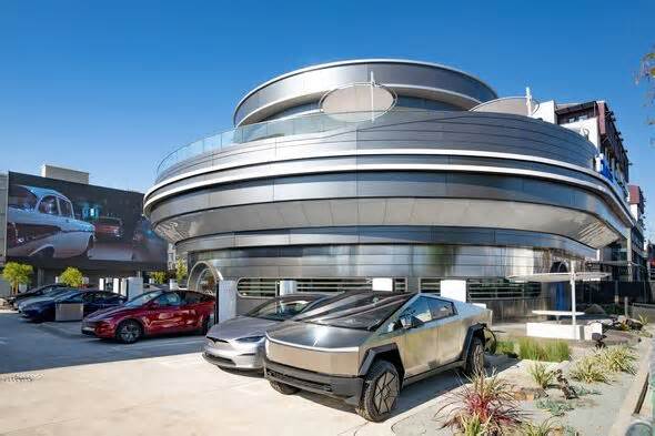 Elon Musk's new 24-hour Tesla restaurant leaves diners with burning question