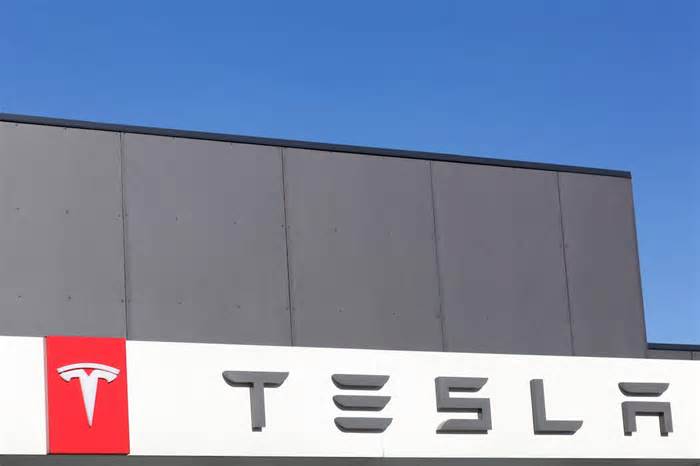 High-ranking Tesla executive departs after decade-long run at the company: 'It's hard to put into words'