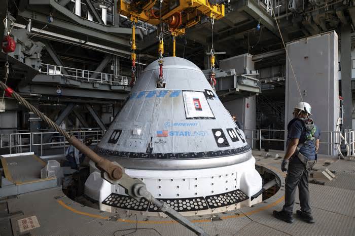 New astronauts ready to launch on new capsule