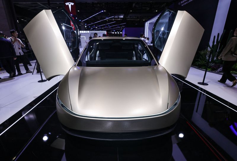 ’Big Short’ investor Burry targets Tesla after slamming AI valuations