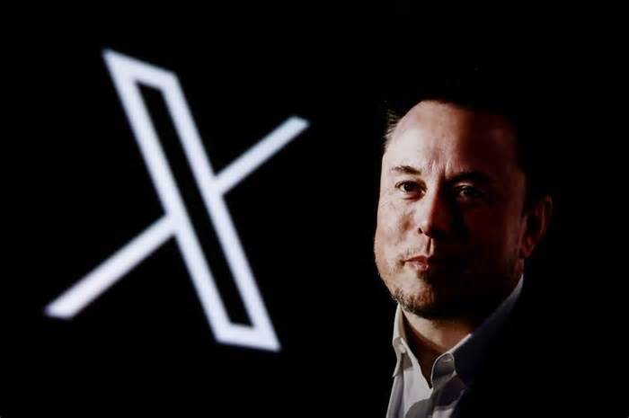 Elon Musk calls out his own AI assistant for 'parroting legacy media'