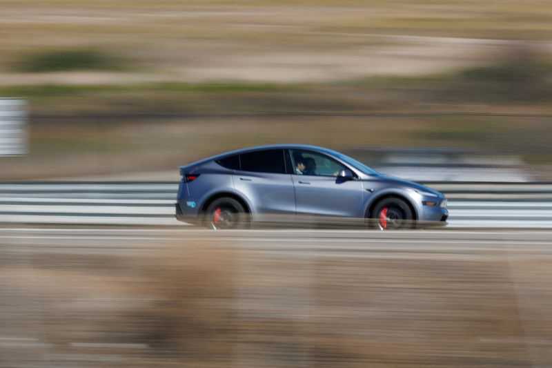 Tesla set for strong quarter fueled by rush to get expiring US EV tax credits