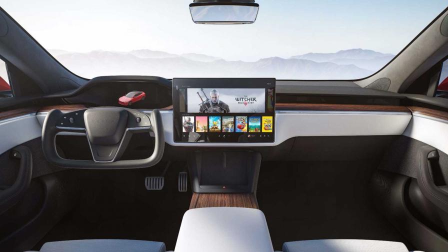 1034 к.с., 628 км пробег и нов интериор: това е Tesla Model S