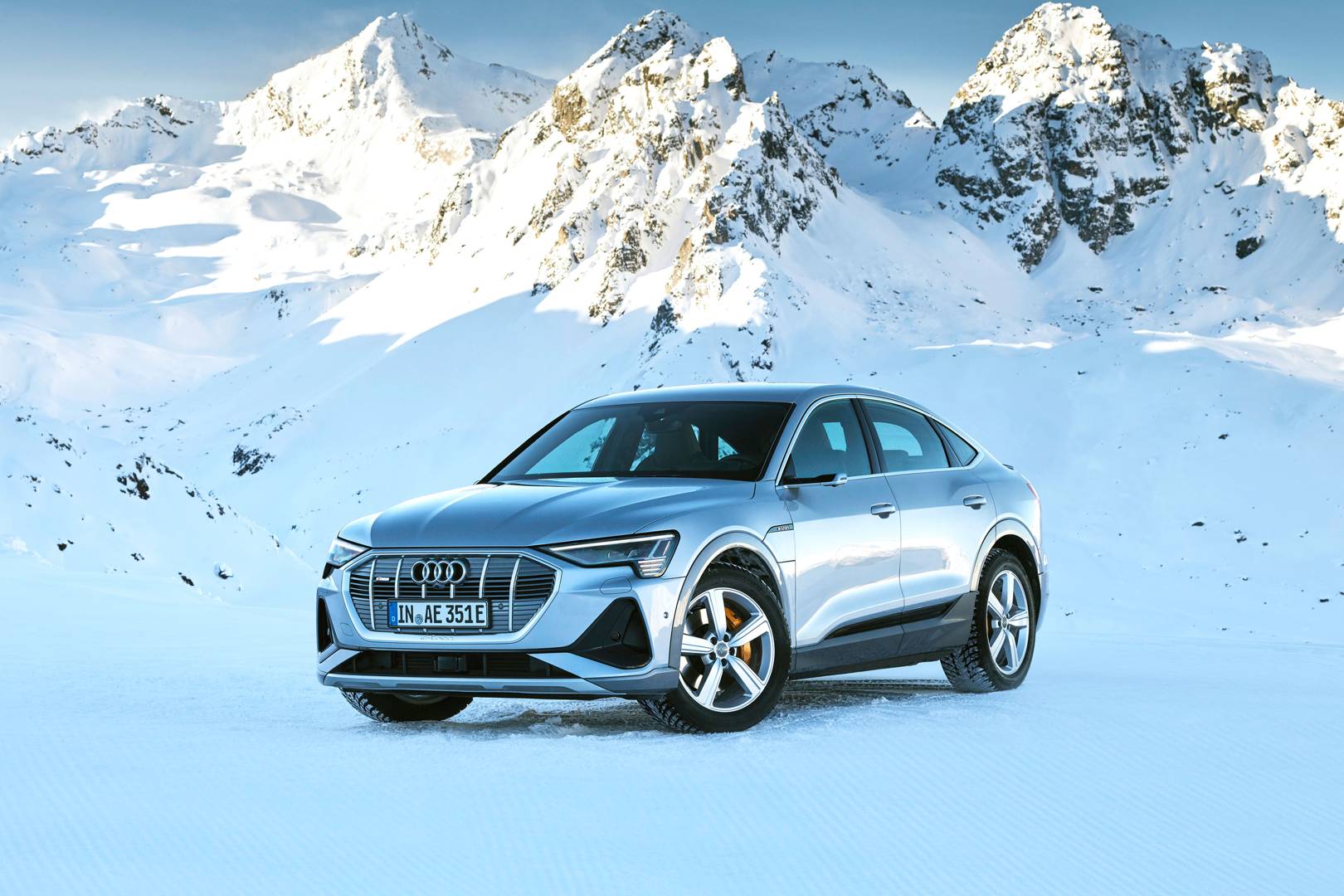 Audi e-tron Sportback 55 quattro S Line review: a flashy EV light show