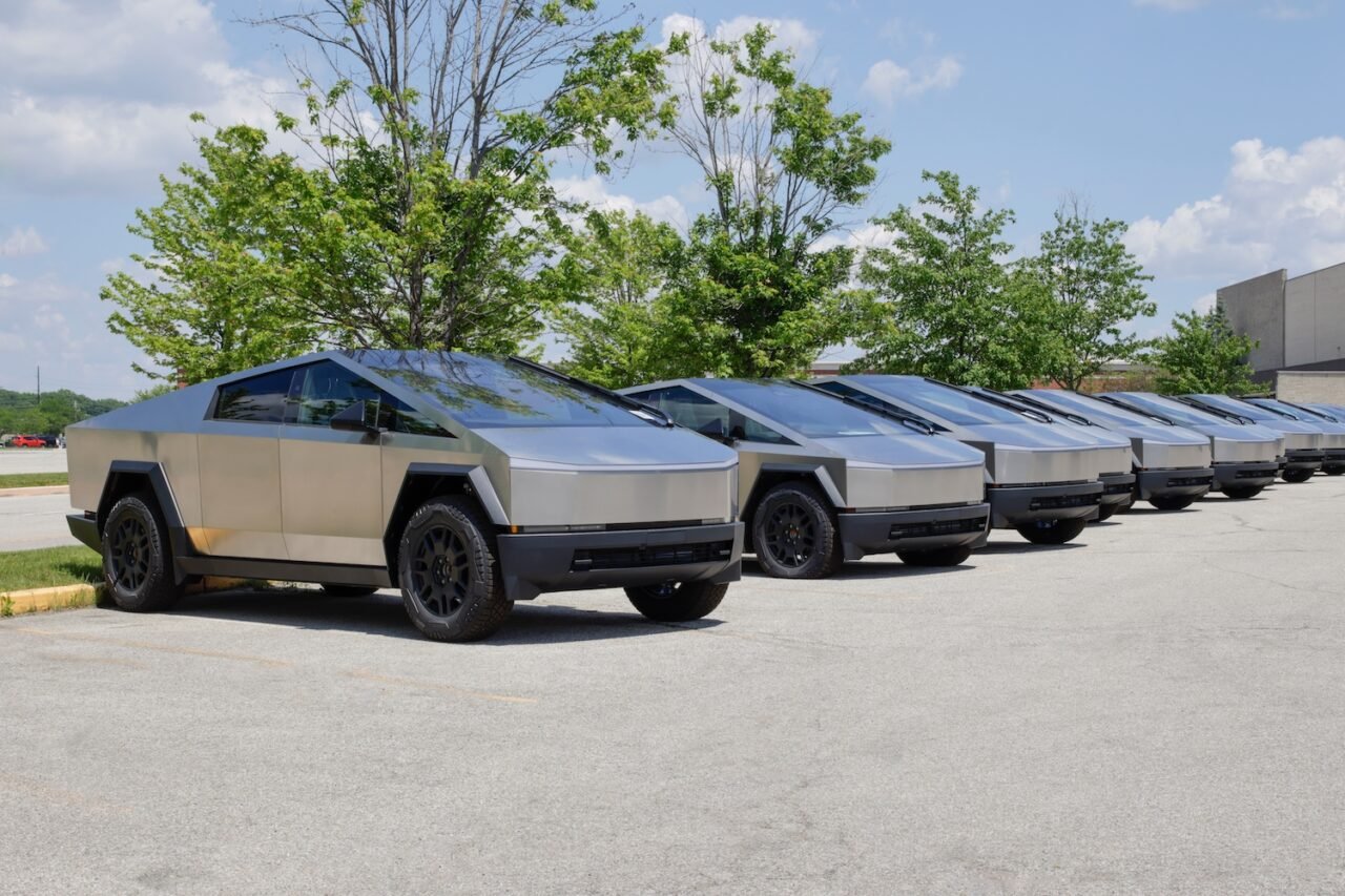 The Head of the Cybertruck Program Quit Tesla. The Model Y Leader Left Hours Later