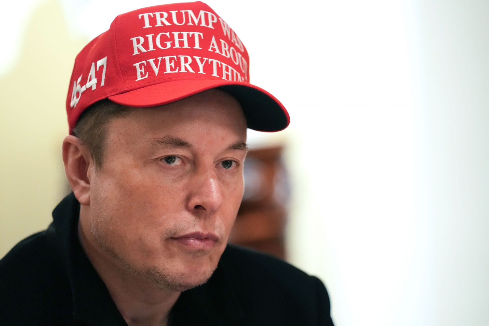 Elon Musk has a 2-word reaction to a Somali TikToker seemingly threatening his life on camera
