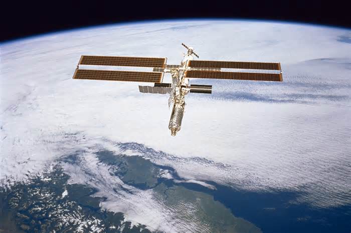 UND to deploy two satellites from SpaceX rocket, first satellites commissioned in North Dakota