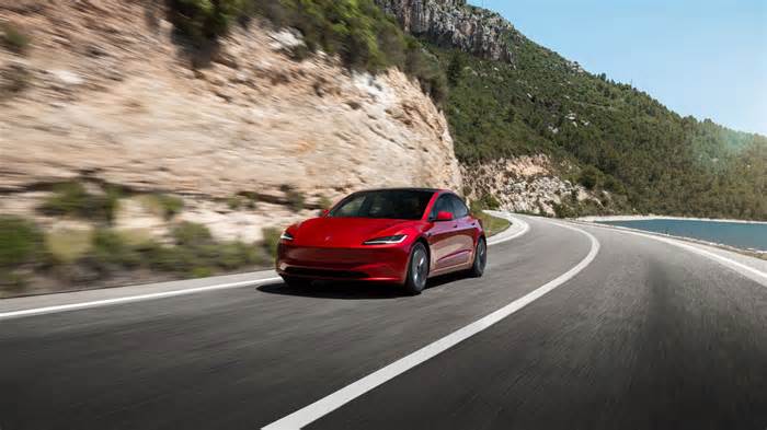 How Much A Tesla Model 3 Depreciates After 3 Years