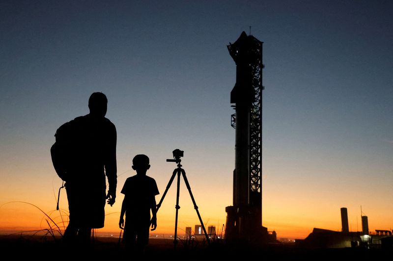 SpaceX Starship launch failed minutes after reaching space